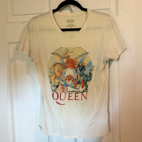 Lucky Brand Cream Queen Graphic Tee - Picture 1 of 3